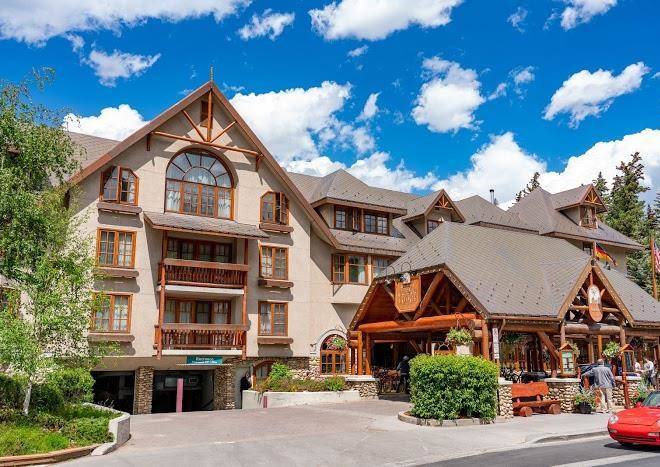 Banff caribou lodge & spa