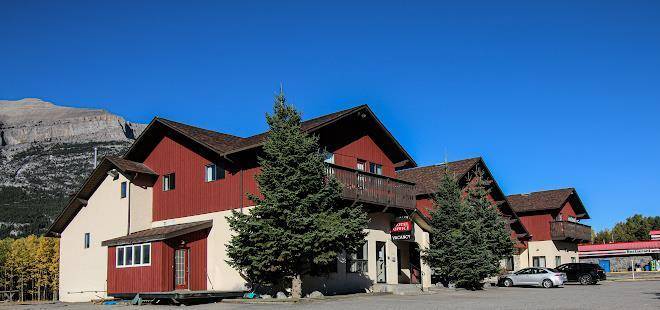 Bighorn inn & suites