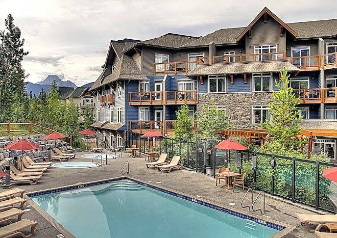 Blackstone Mountain Lodge By Clique Image