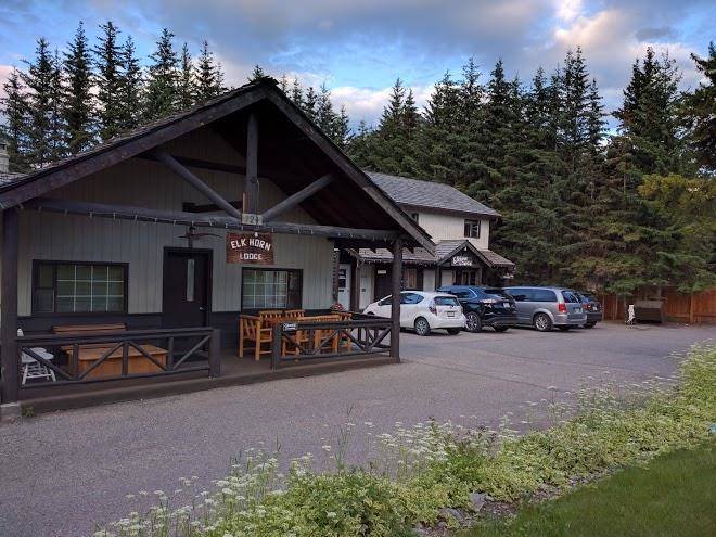 Elkhorn lodge
