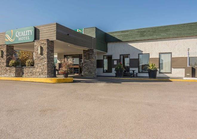 Quality Hotel & Conference Centre Image