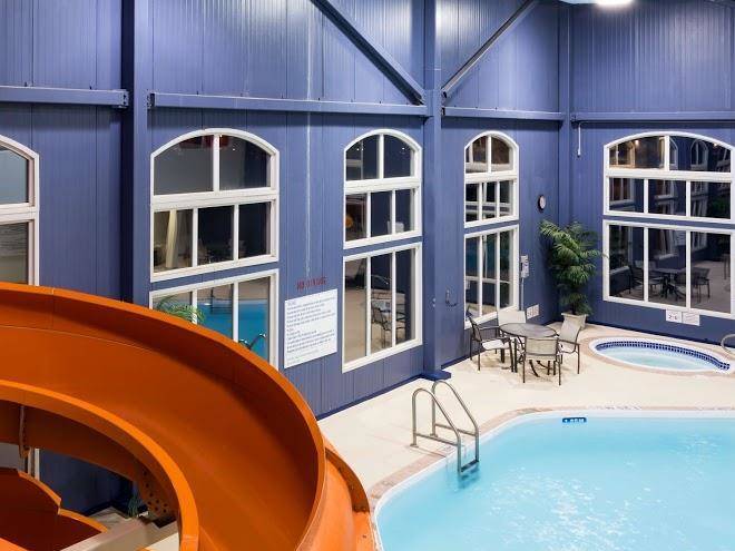 Radisson hotel & suites fort mcmurray