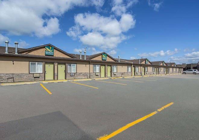 Quality Inn & Suites High Level Image