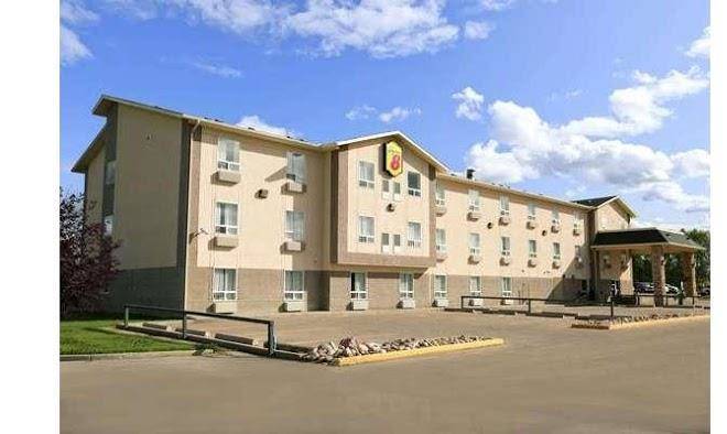 Super 8 by wyndham slave lake ab