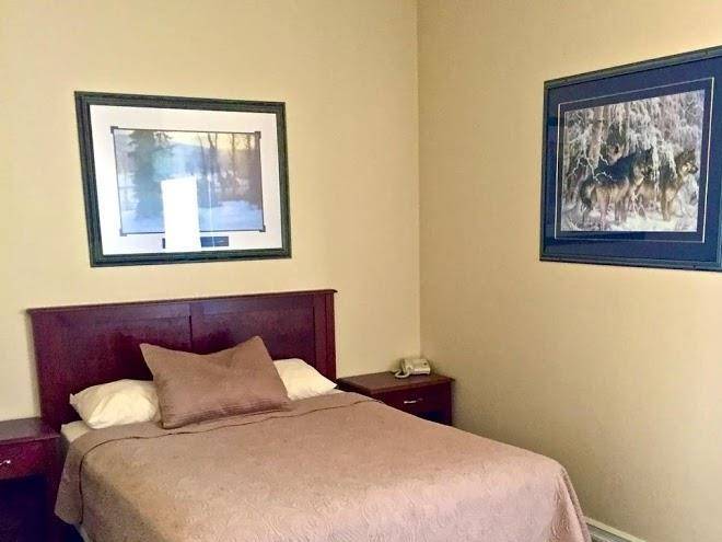 Bedrock inn