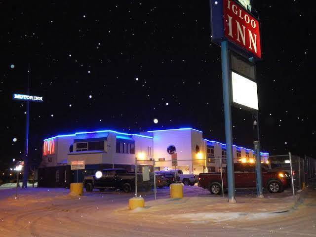 Igloo inn
