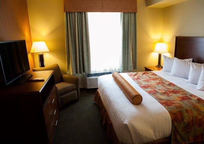 Best western plus service inn & suites