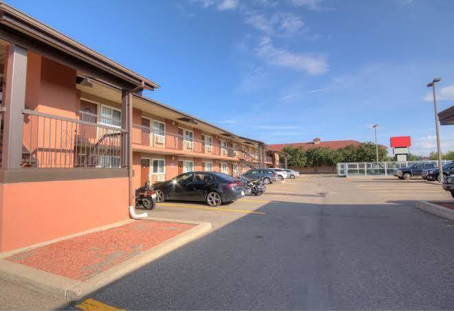 Motel 6 lethbridge ab