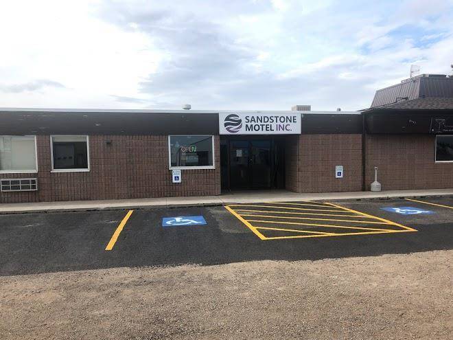 Sandstone motel
