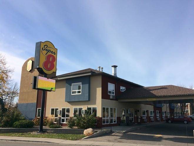 Super 8 by wyndham lethbridge