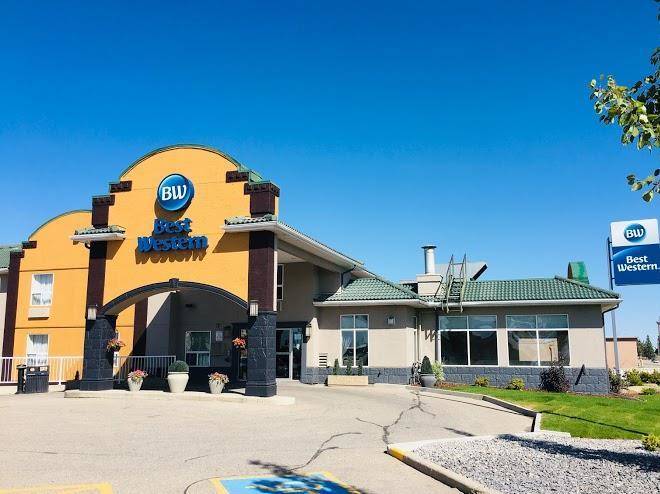 Best western strathmore inn