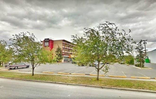 Town & country motor hotel