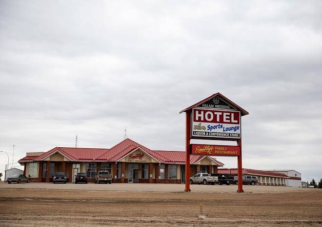 Killam Krossing Hotel Image