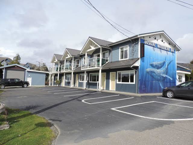 Bayshore waterfront inn