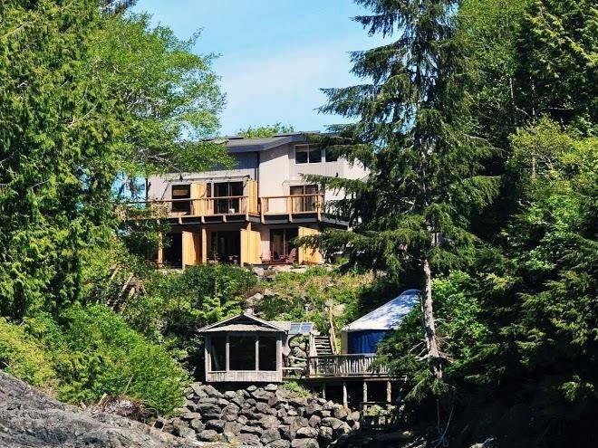 Cable cove inn