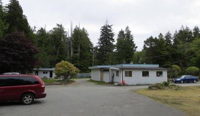 Dolphin motel