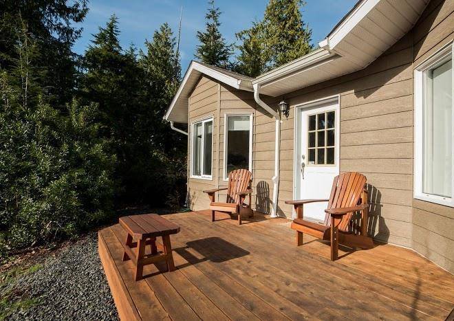 Green cedar retreat