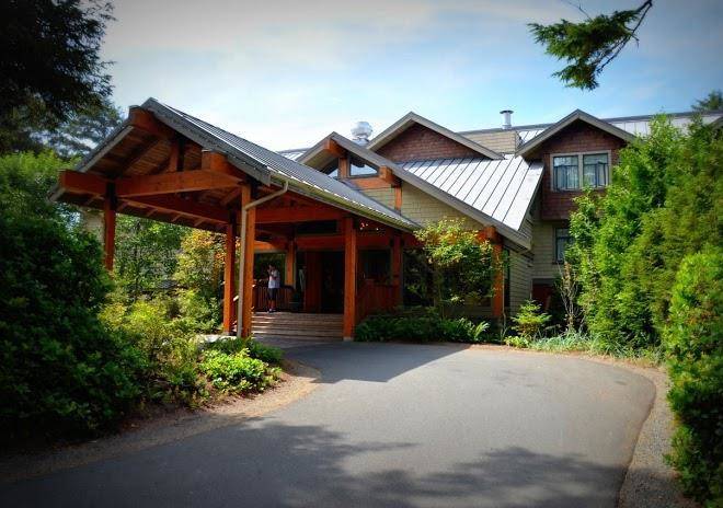 Long beach lodge resort