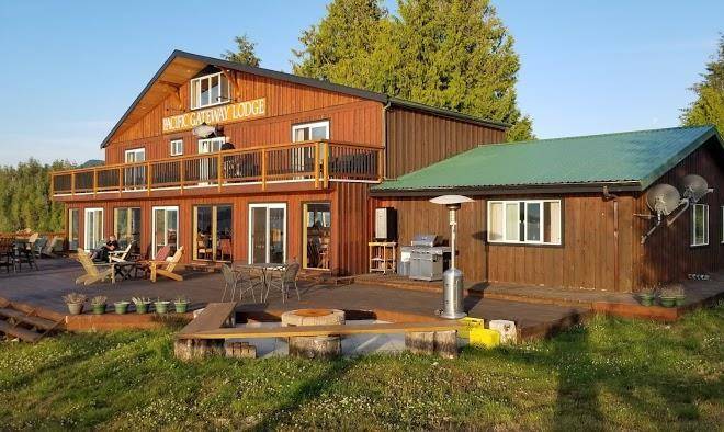 Pacific gateway wilderness lodge
