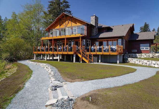 Sproat lake landing resort