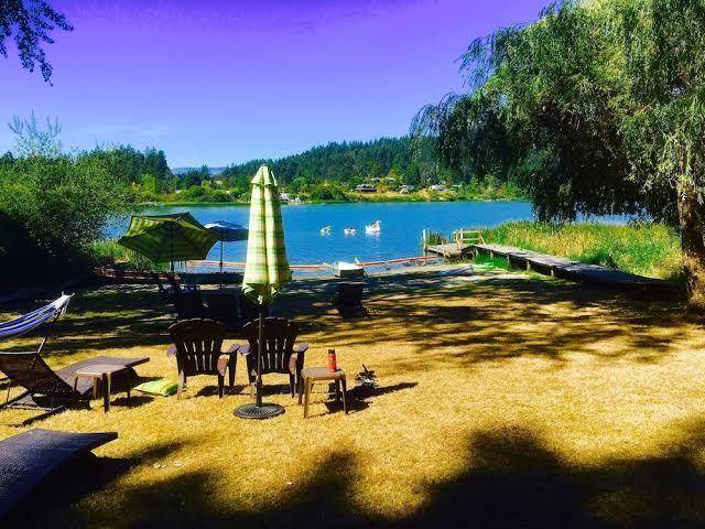 Lakeshore On Salt Spring Image