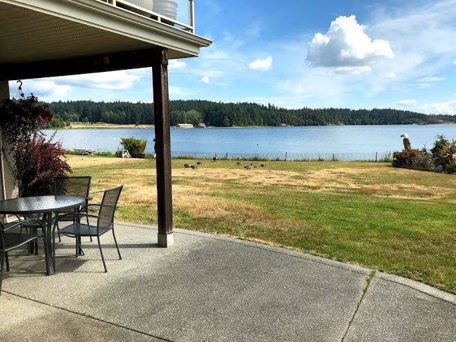 Royal Roads Victoria Ocean Front B&b Image