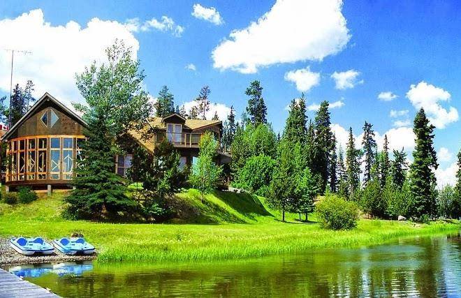 Eagle's nest resort