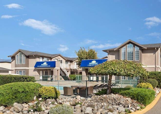 Days inn by wyndham kelowna