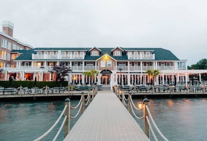 Lakeside Dining Room Hotel Eldorado Image
