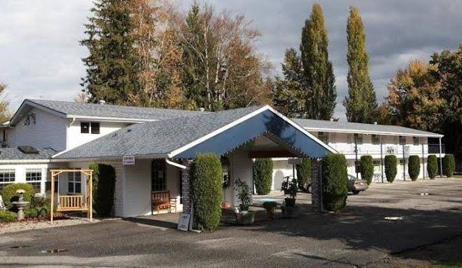 Anchor riverfront motel