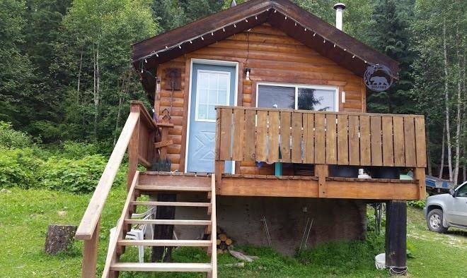 Bear Corner Adventures Bed & Bale Image