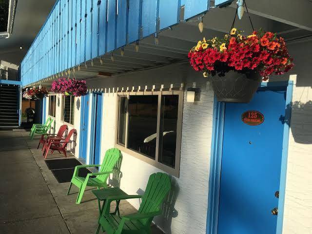 Fuller lake motel