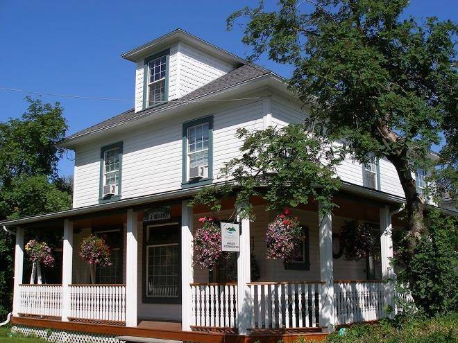 Old nurses residence bed and breakfast
