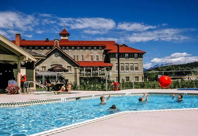 St eugene golf resort & casino