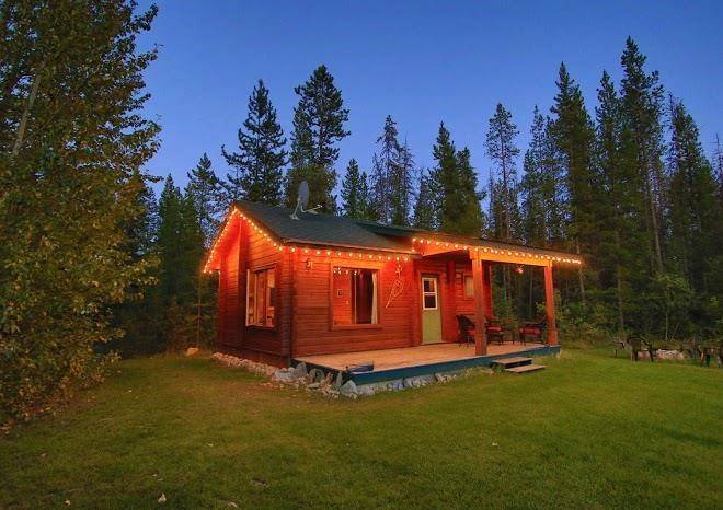 Mica mountain lodge & log cabins