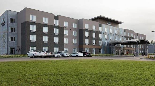 Pomeroy inn & suites prince george