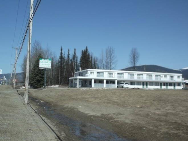Williston lake lodge