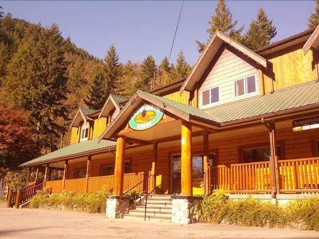 Sasquatch inn