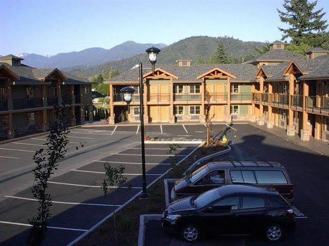 Vedder river inn