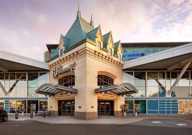 Hotel fairmont vancouver airport