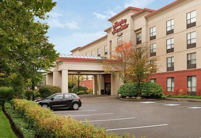 Hampton inn & suites by hilton langley surrey