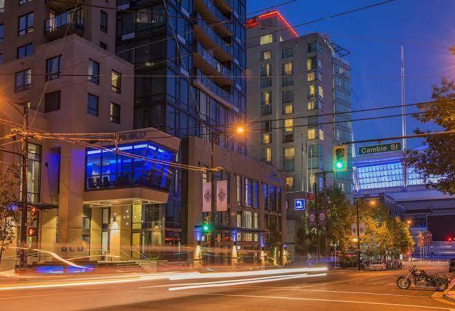 Hotel blu vancouver