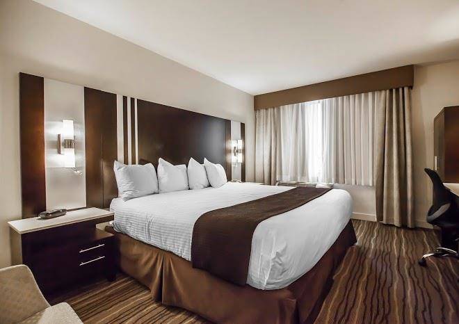 Quality Hotel Airport South Richmond Image