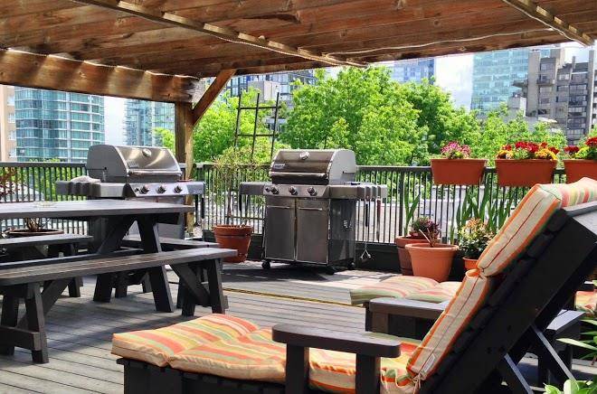 Times Square Suites Hotel Vancouver Image