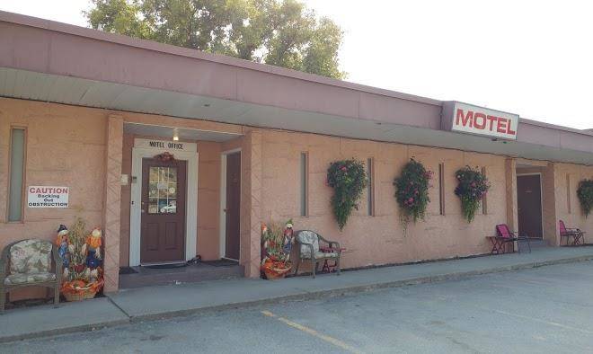 Mile zero motel