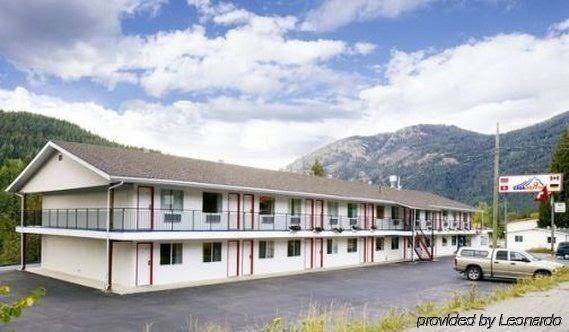 Surestay Hotel By Best Western Rossland Red Mountain Image