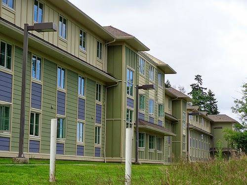 Vancouver island university student residences