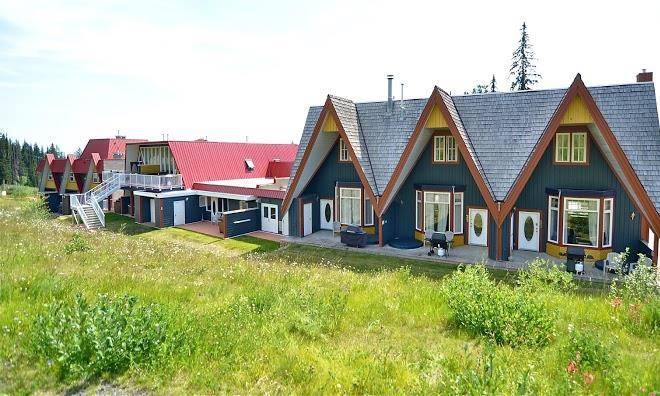 The pinnacles suites