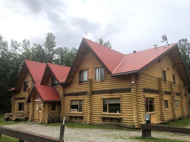 Liard hot springs lodge
