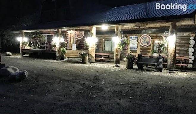 Tetsa river lodge